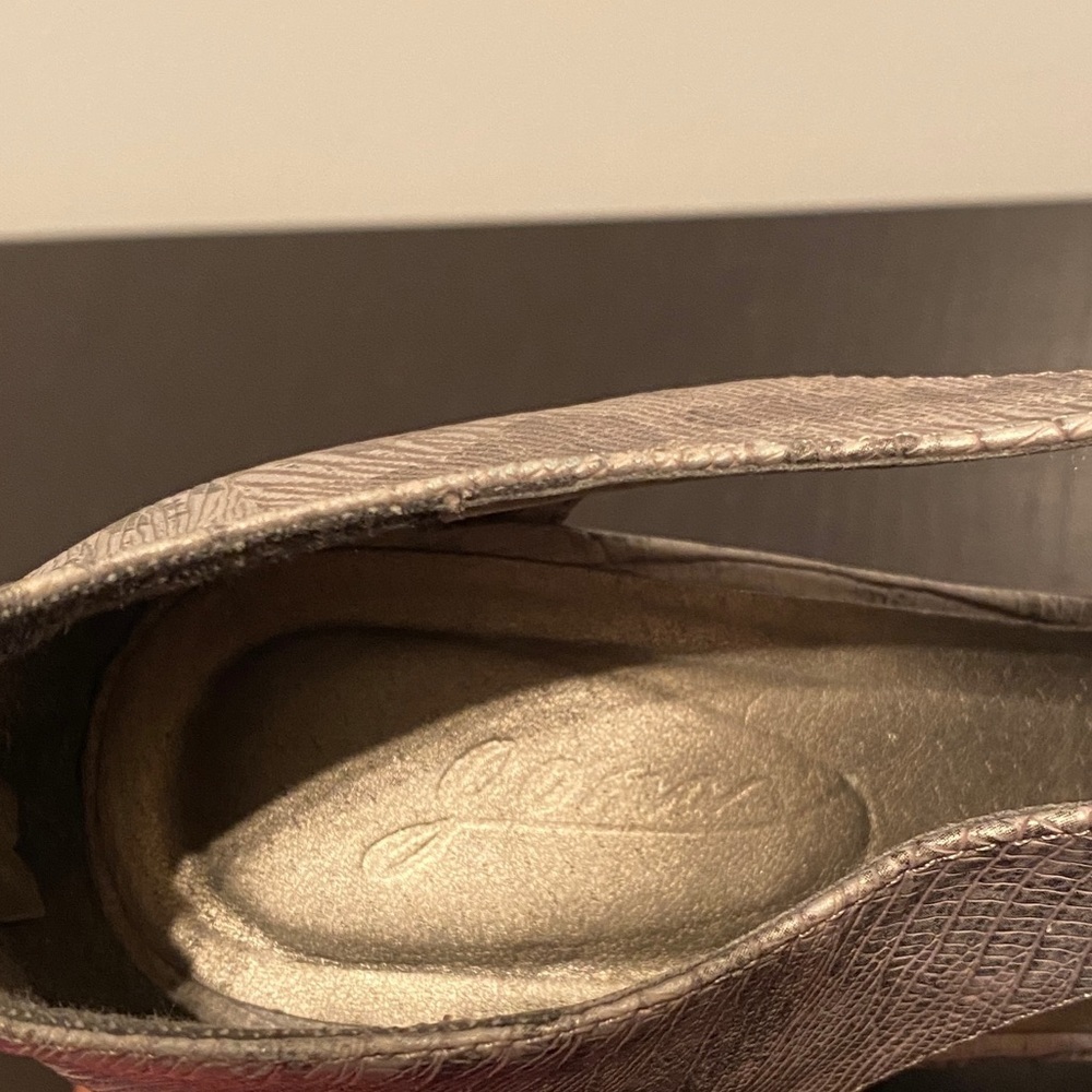Gomax Silver Snake Print Stacked Modern Platforms - Picture 6 of 12